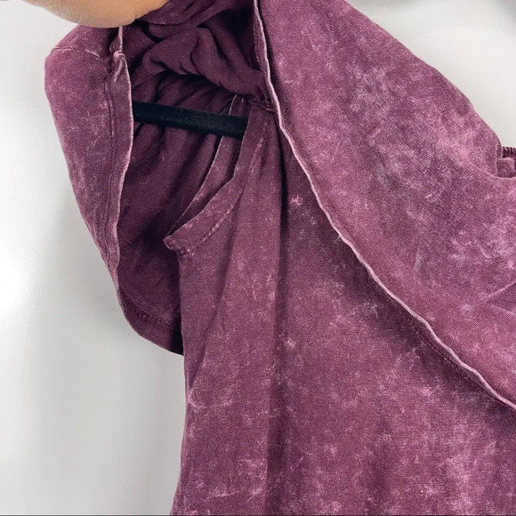 Forever 21 Burgundy Bleach Wash Ruffle Off the Shoulder Body Suit Size Small - Picture 4 of 6